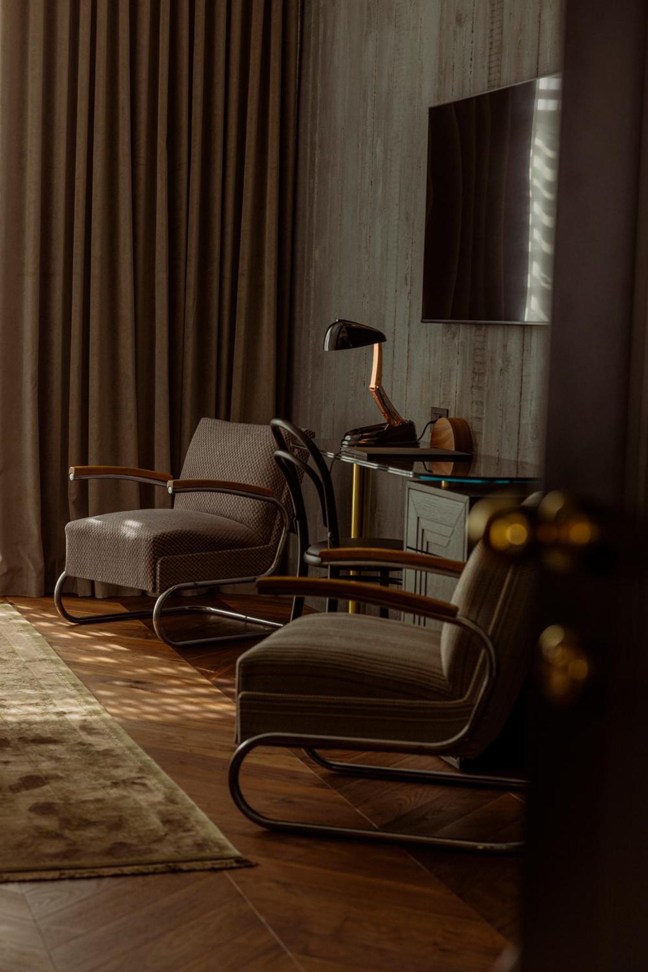 As Boutique Hotel, Superior リュブリャナ エクステリア 写真